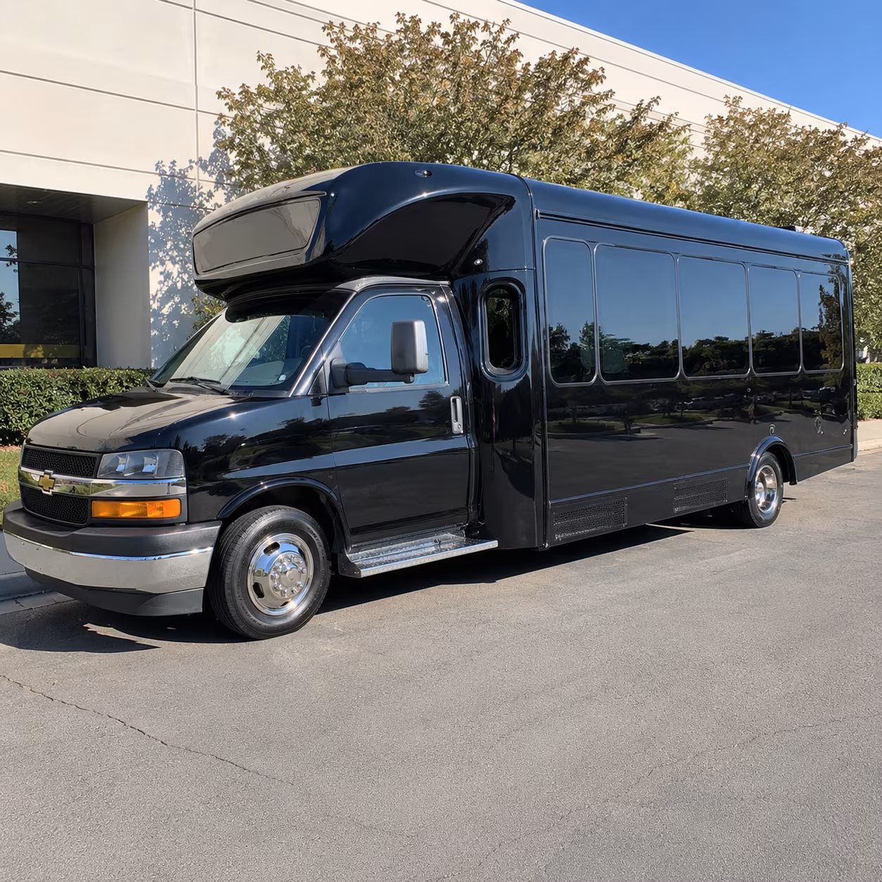 Compton Homecoming & Prom Party Bus Rentals