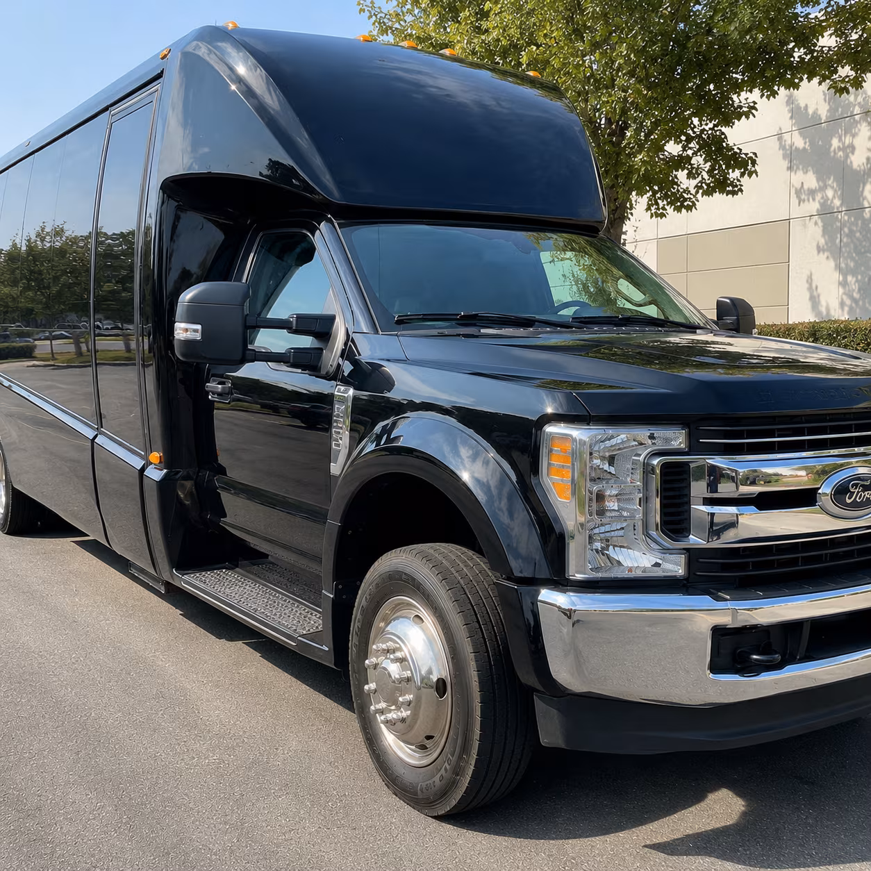 Paramount Wedding Transportation & Shuttle Service