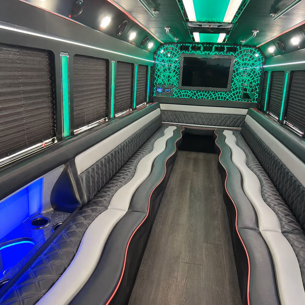 Redondo Beach Homecoming & Prom Party Bus Rentals