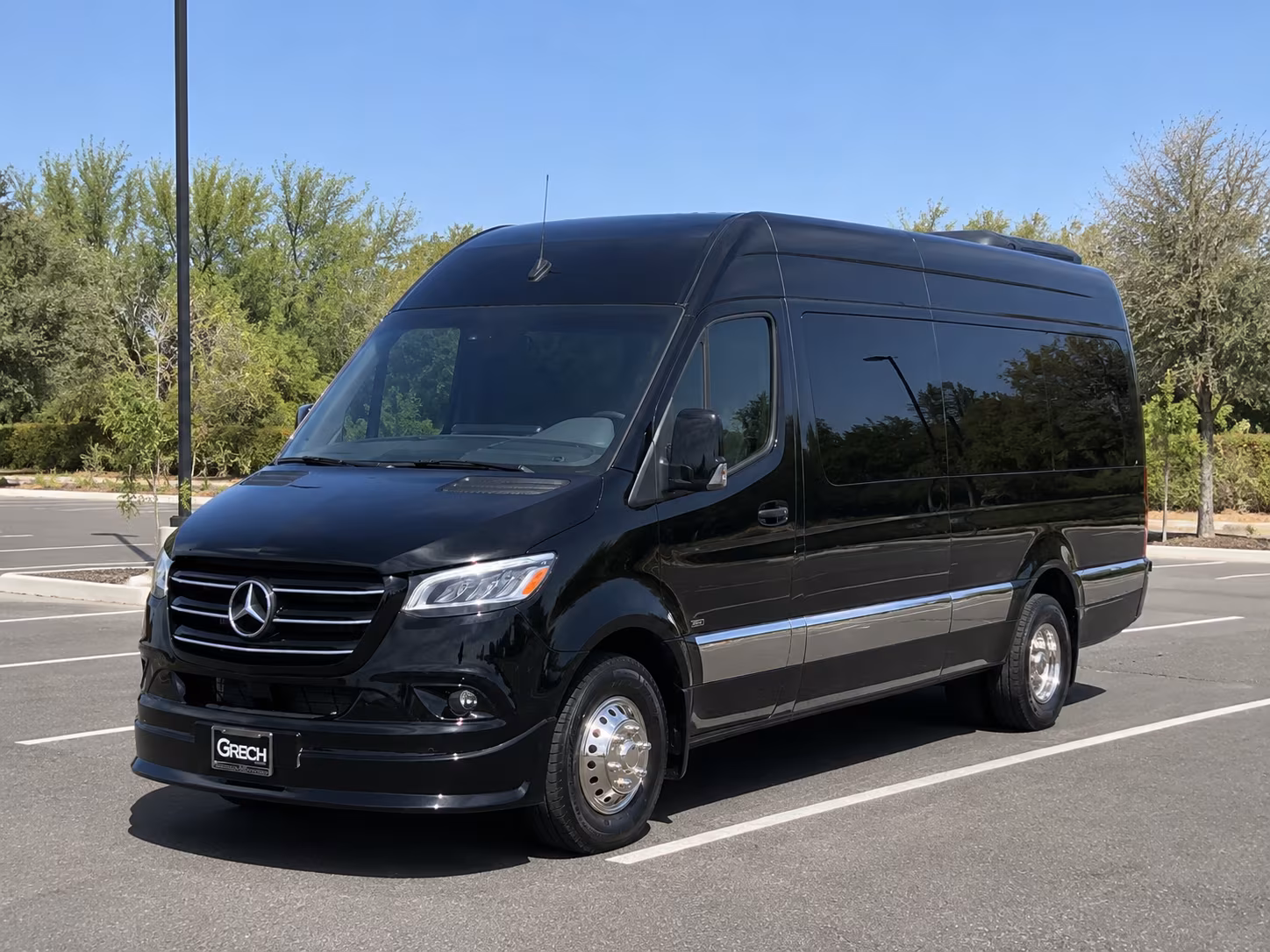 Torrance Airport Shuttle & Transportation party bus exterior