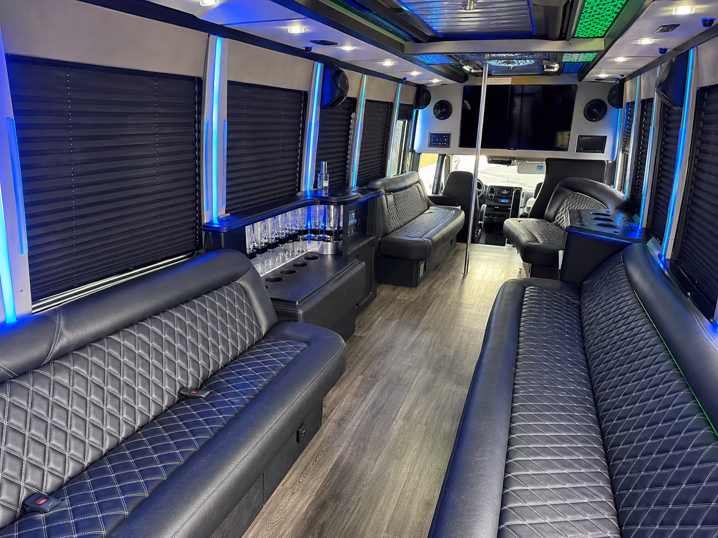 Torrance Winery Tour & Pub Crawl Transportation party bus exterior