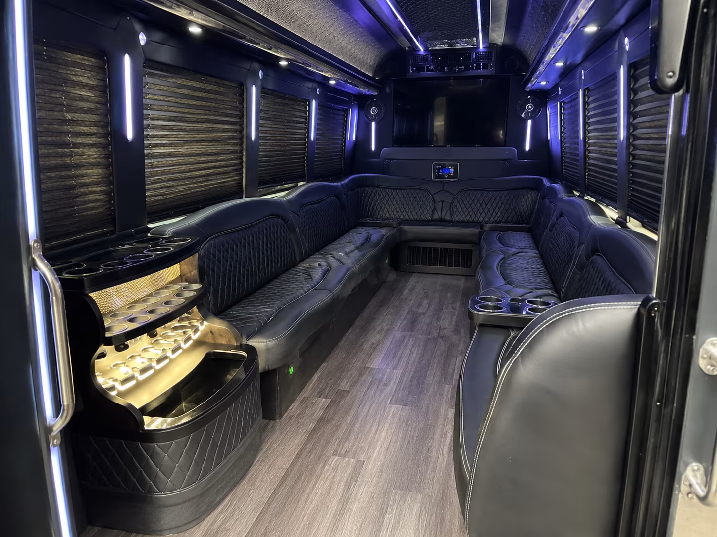 Torrance Winery Tour & Pub Crawl Transportation group transportation