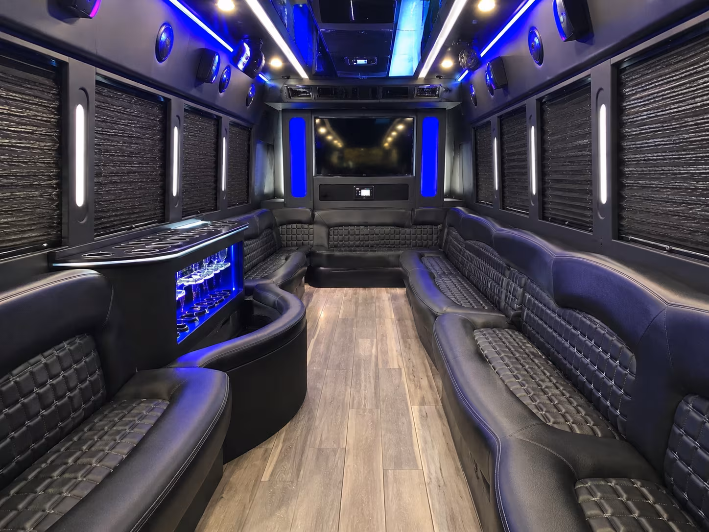 Torrance Winery Tour & Pub Crawl Transportation party bus exterior